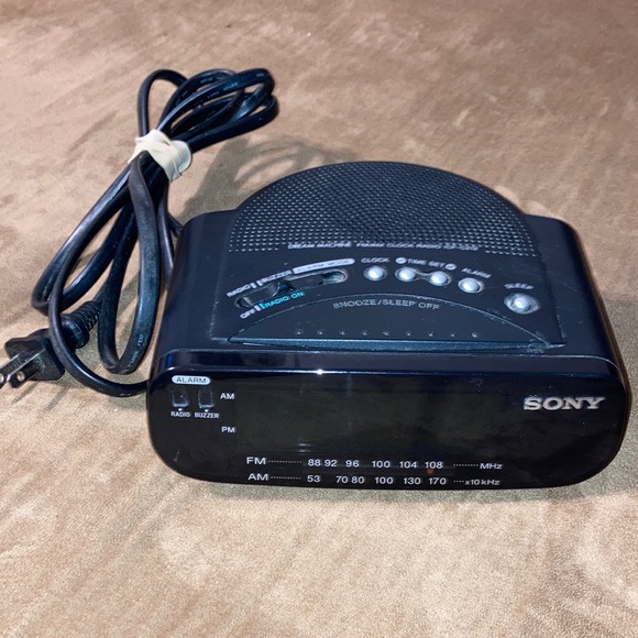 Sony Other - Sony Dream Machine ICF-C212 Black FM/AM Clock Radio
